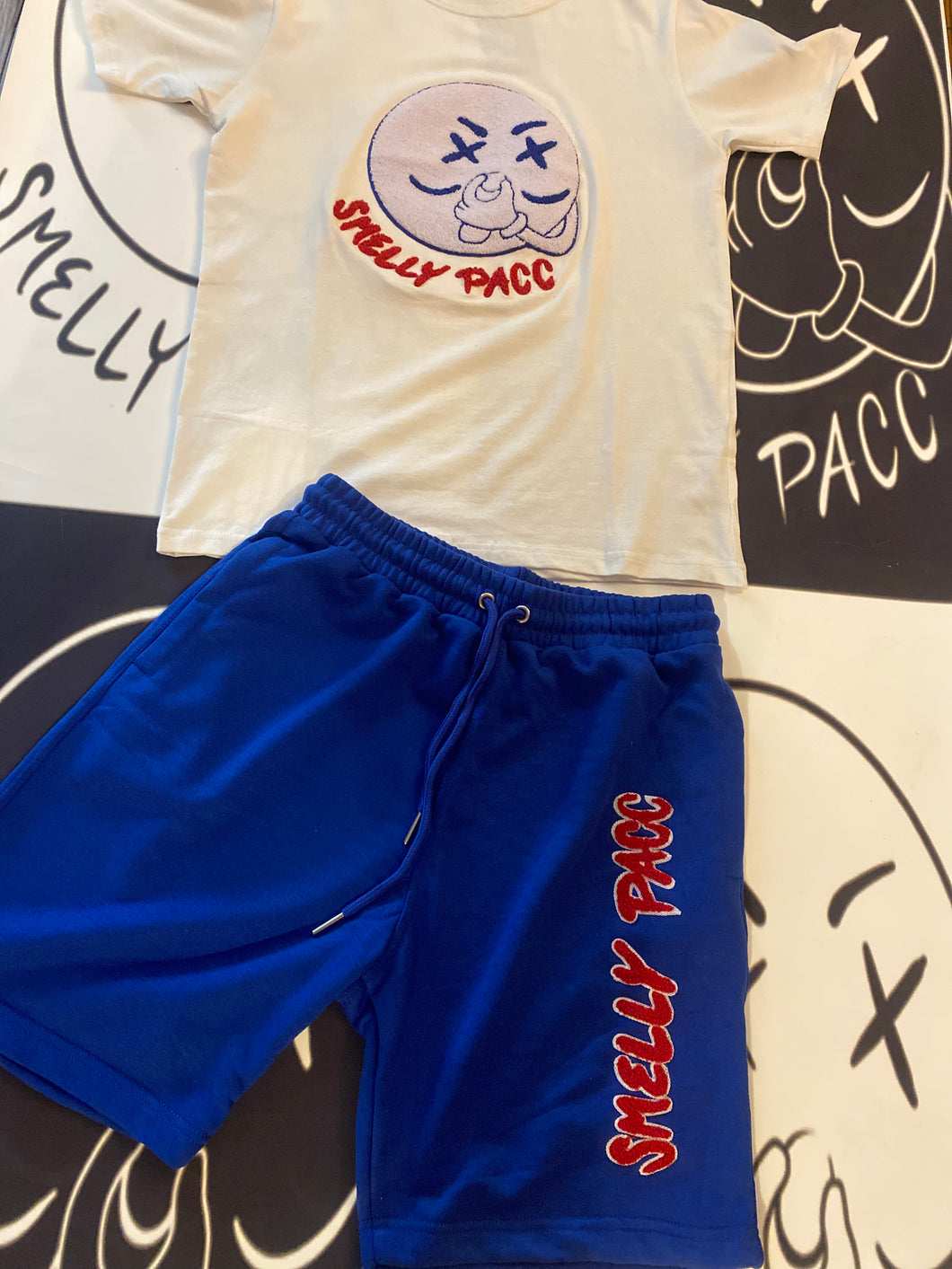 SmellyPacc Shorts set